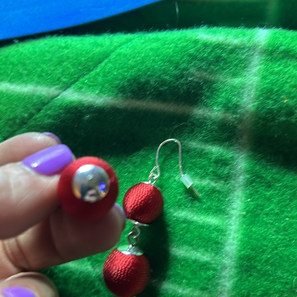 Thread Wrapped red Drop Earrings - Picture 4 of 5